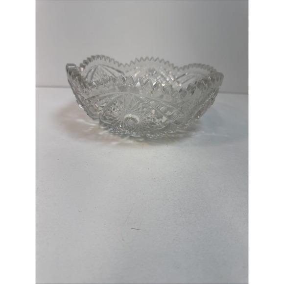 Antique, Cut Crystal Glass Bowl Gorgeous and Sparkling!! - Picture 5 of 11